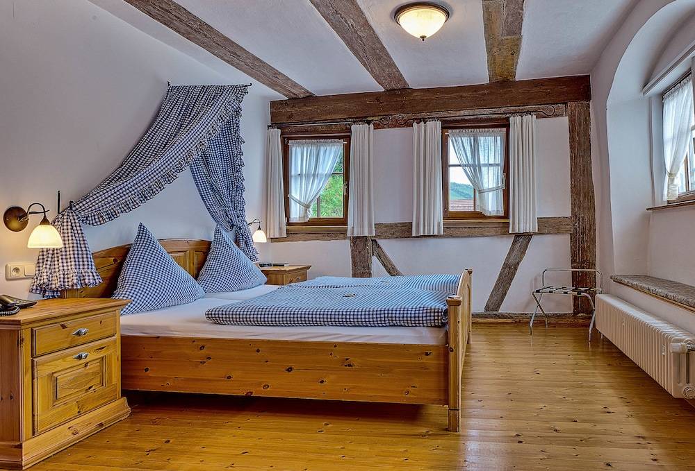 Landhaus Zum Falken 2