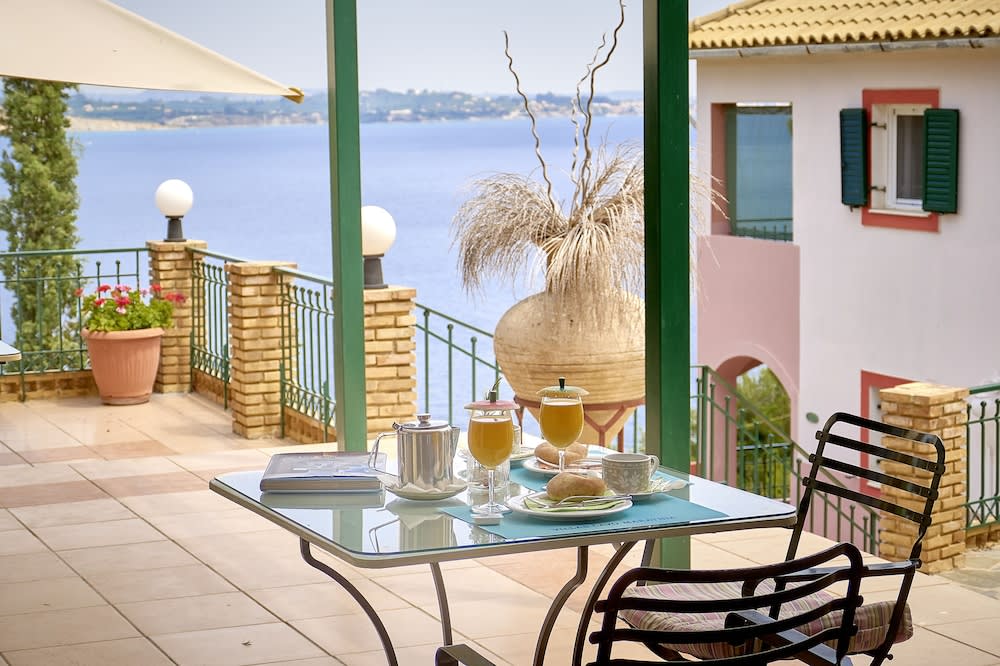 Villas Cavo Marathia 2