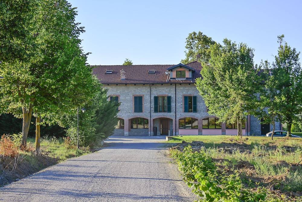 Tenuta Larenzania 1