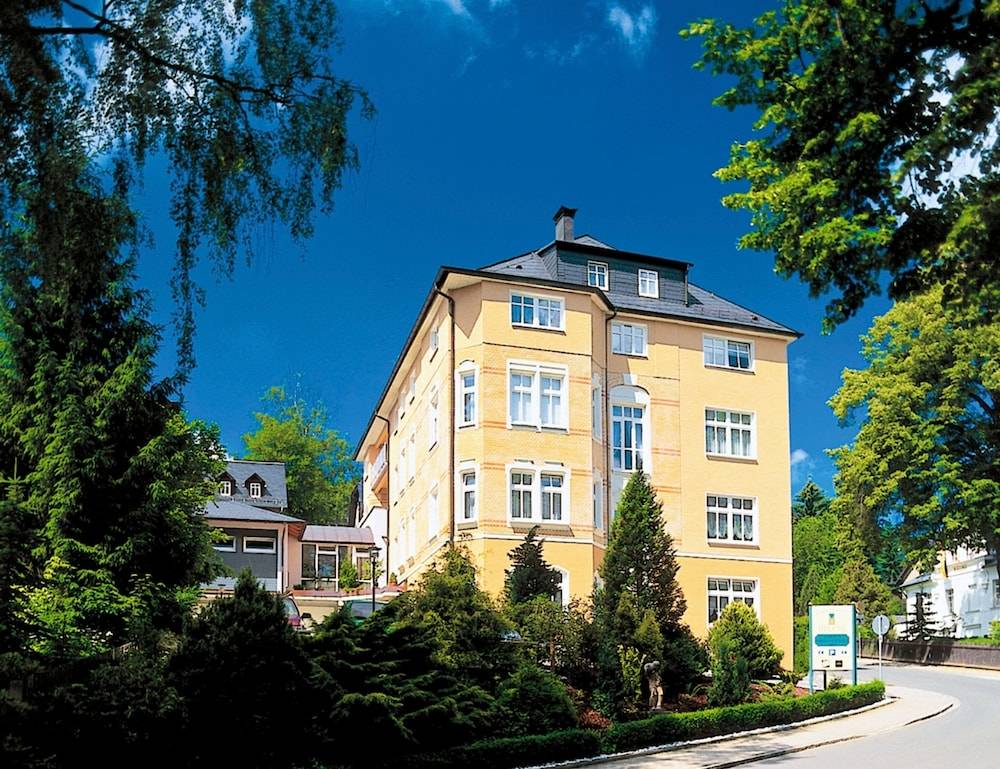 Parkhotel Helene 1