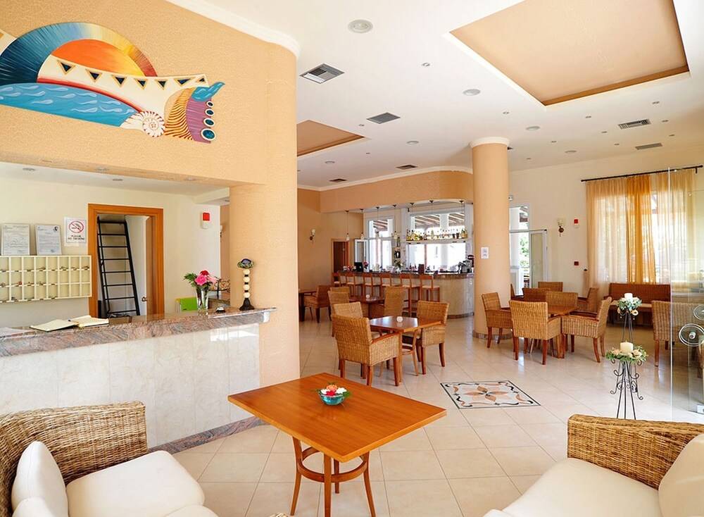 Thinalos Aparthotel 2