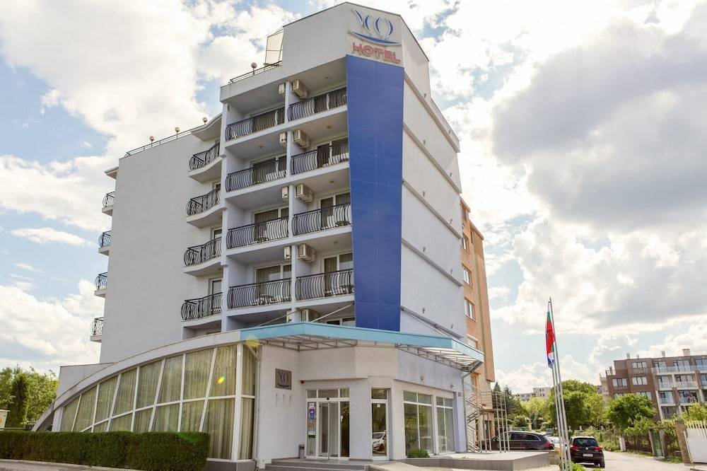 Hotel Yo 1