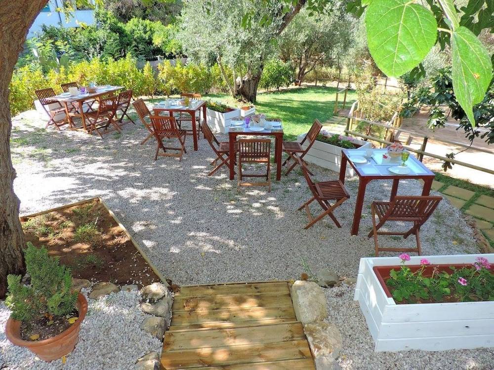 Mediterraneo Rooms 1