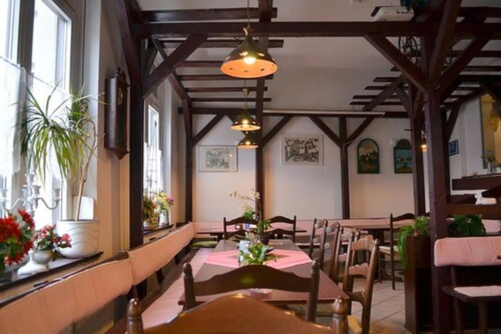 Pension Dessauer Hof 2
