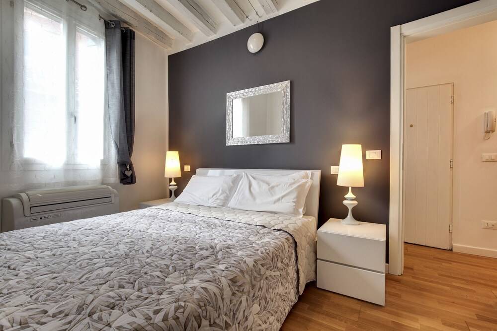 Charming Castello Apartments by Wonderful Italy 1