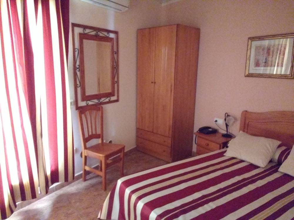 Hotel Meson El Castillo 2