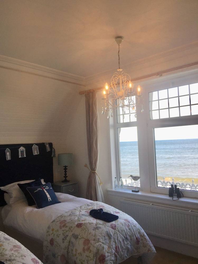 Tigh Na Mara Guest House Rosemarkie- breakfast optional 2