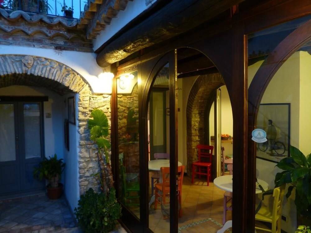 B&B Amphisya 2