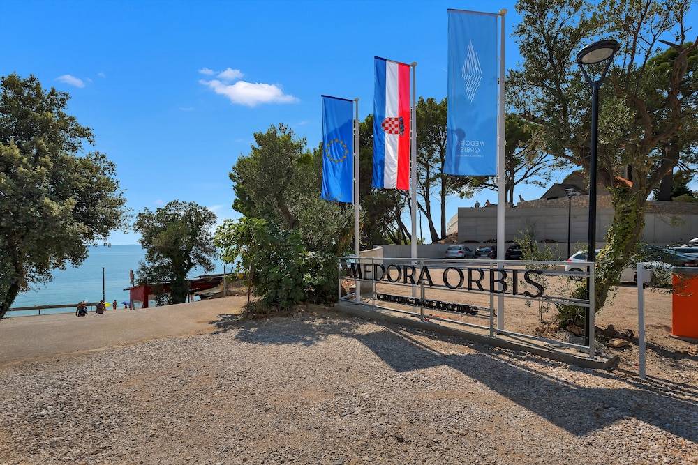Medora Orbis Mobile Homes 2