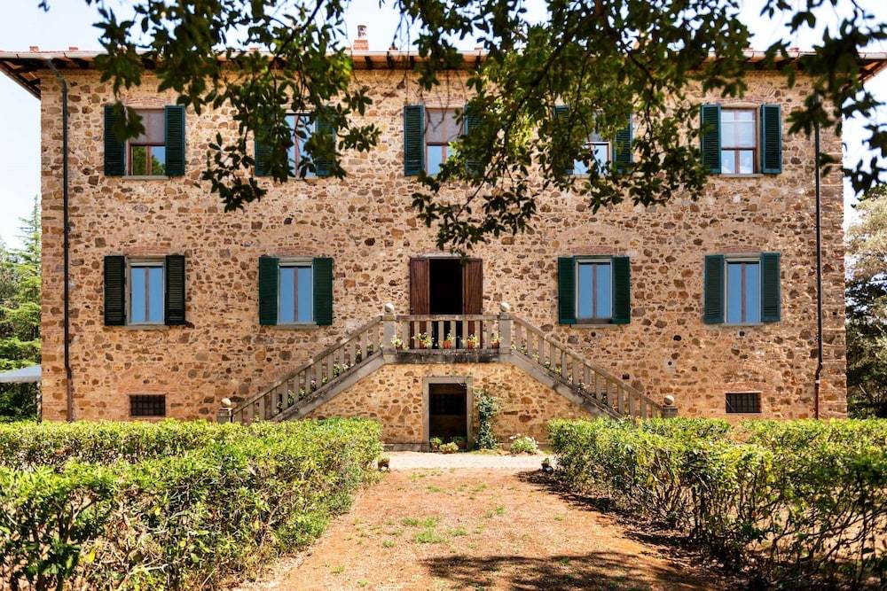 Tenuta Santa Trice 1