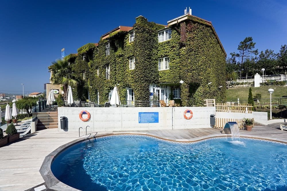 Arha Villa de Suances - Antiguo Albatros 1