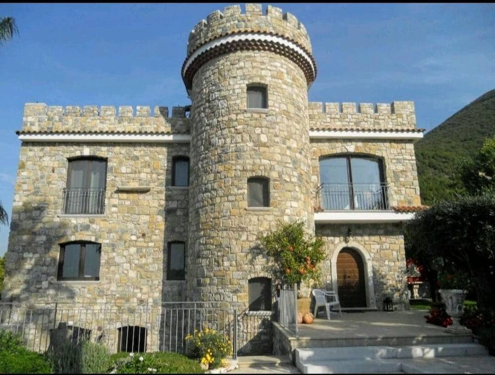 Villa Le Favole 1