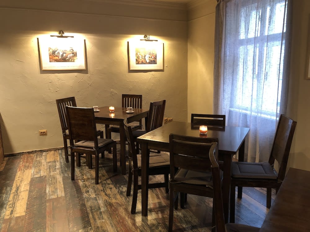 Poet Pastior Residence 2