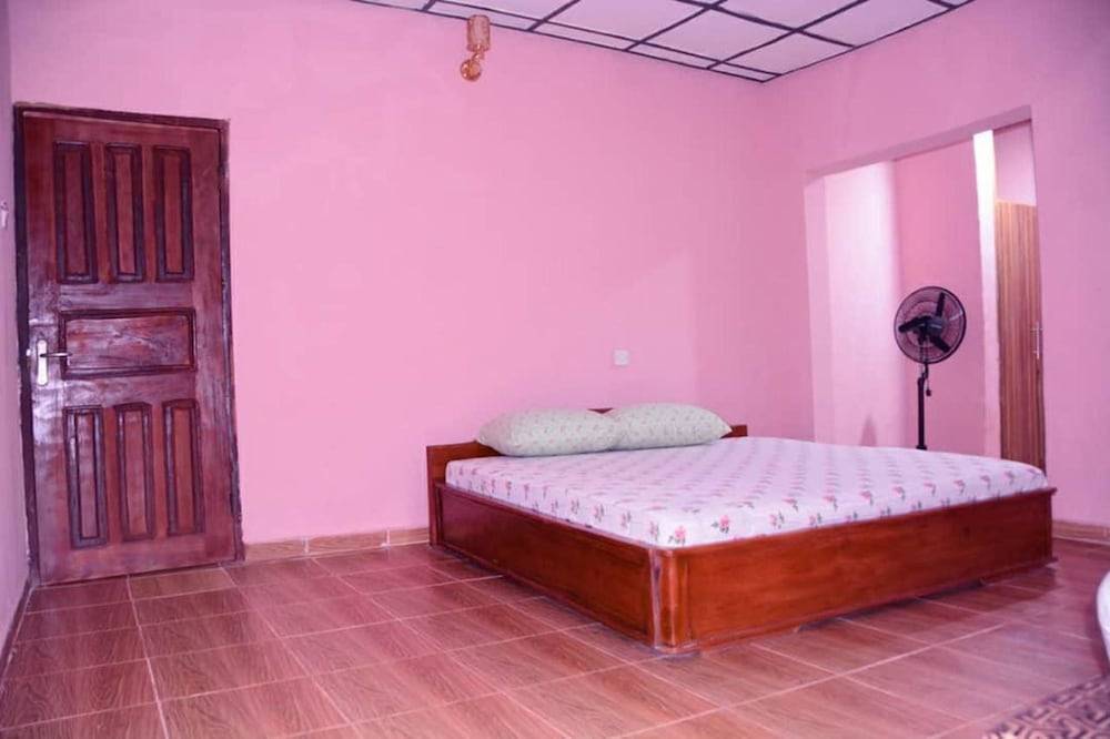 De Wise Hotel 2