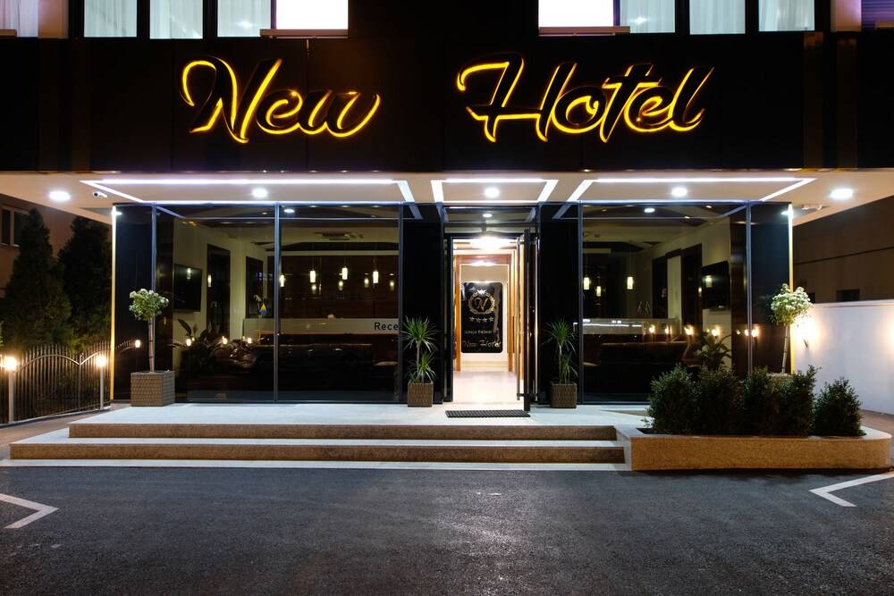 New Hotel 1
