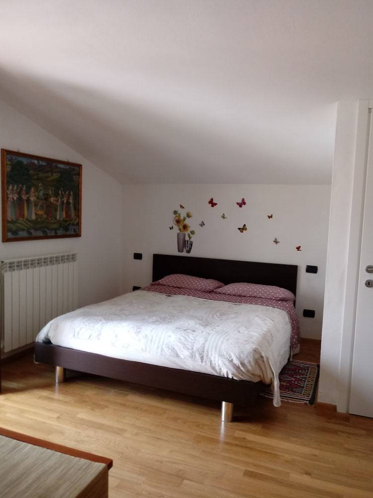 Sally's B&B 2