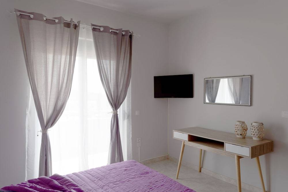 Rhodes Paulsia Cosy Apartments 2
