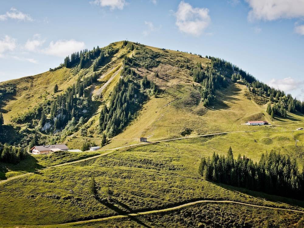 Berghotel Altes Wallberghaus 1