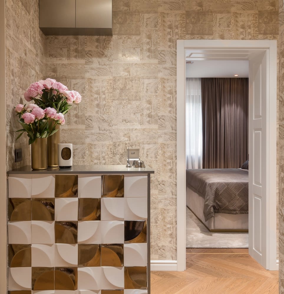 Five Elements Luxury Rooms 2