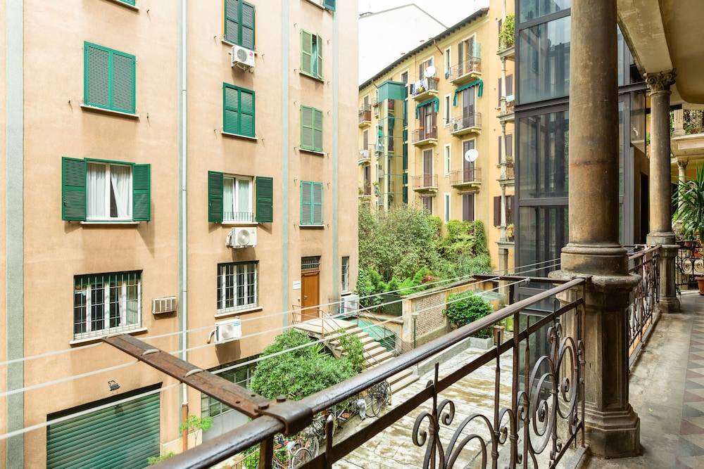 GuestHost - Cenisio & Sempione Cosy Flat 1