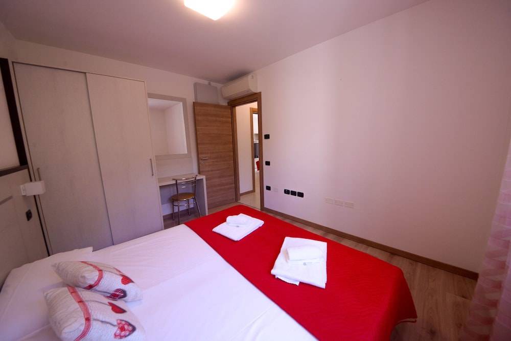 1Dest - Private Garden In Paradise 2