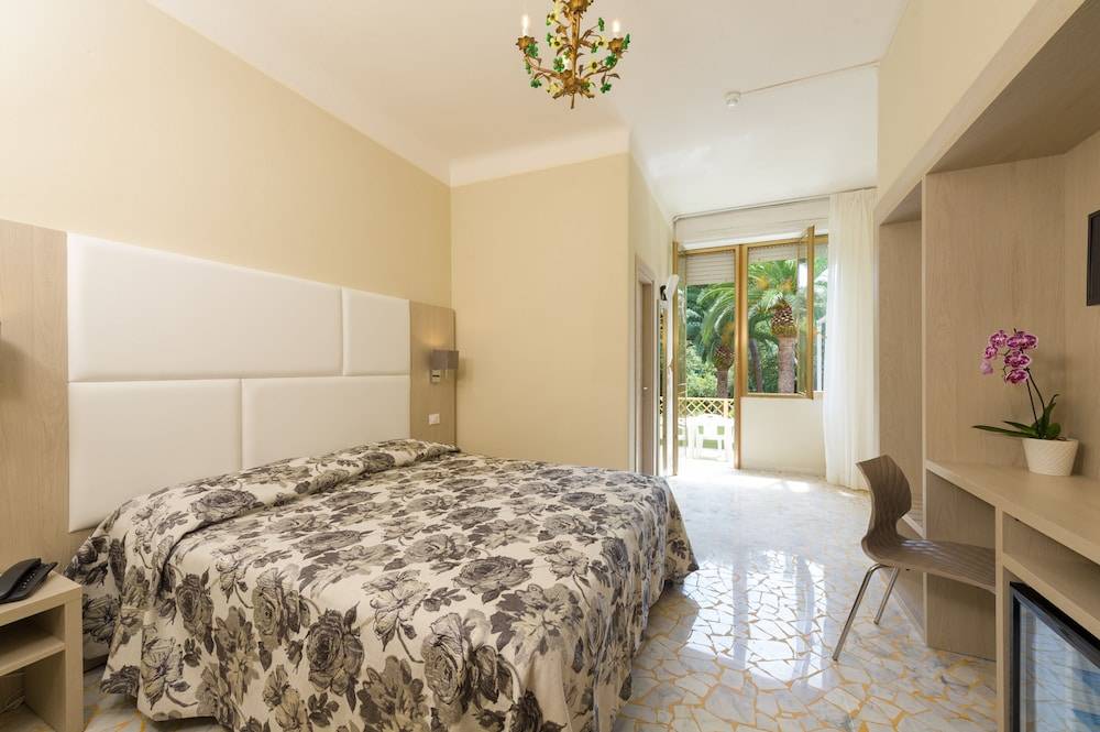 Albergo Battelli Only Adults 1