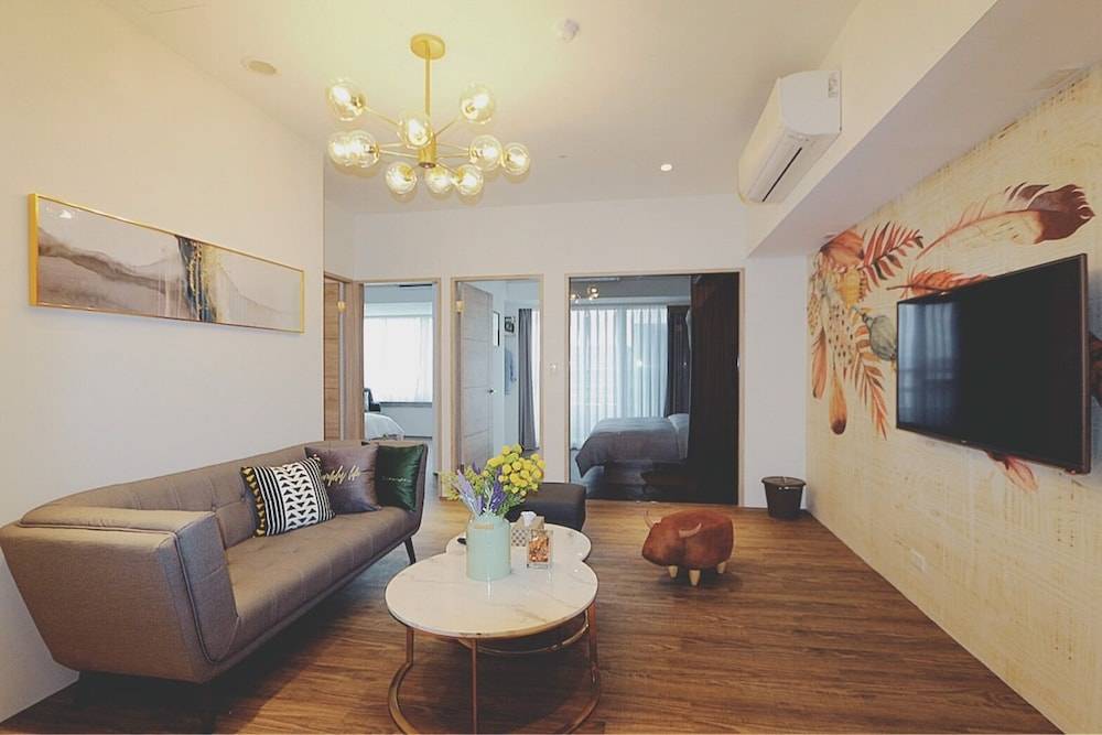 Sunshine Apartment 1