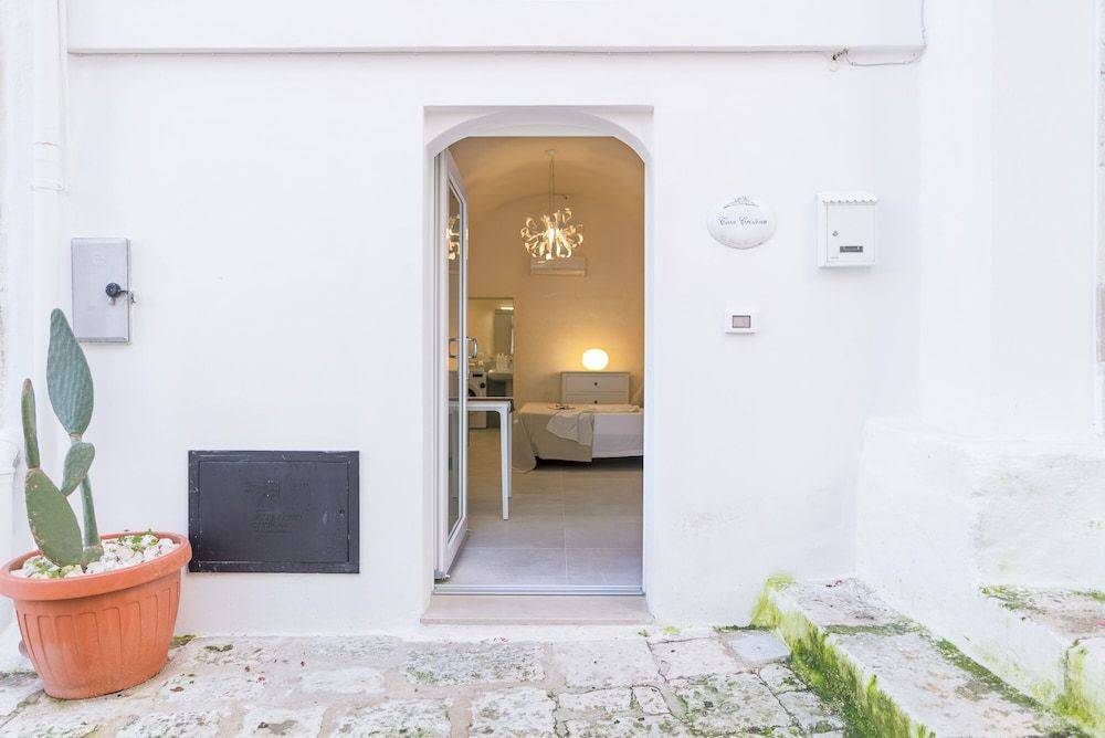 Casa Cristina by Wonderful Italy 1