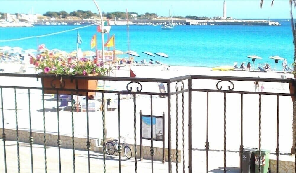 Hotel Riviera 1