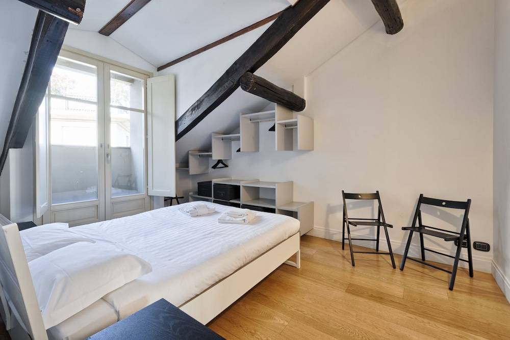 GuestHost - Stylish Apartment in the heart of Torino 2