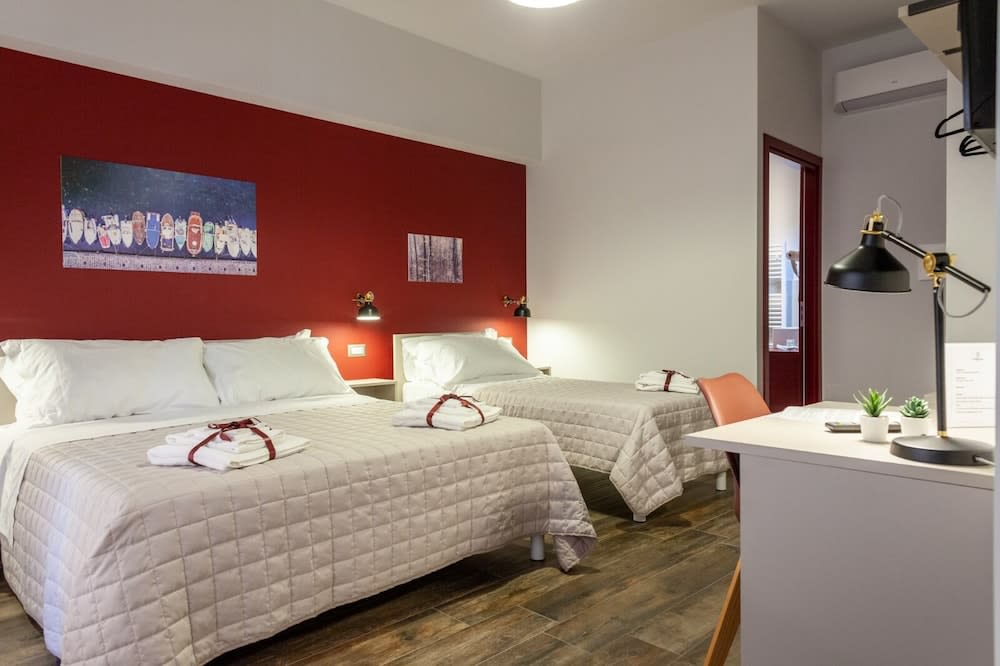 Five Rooms Brolo 1