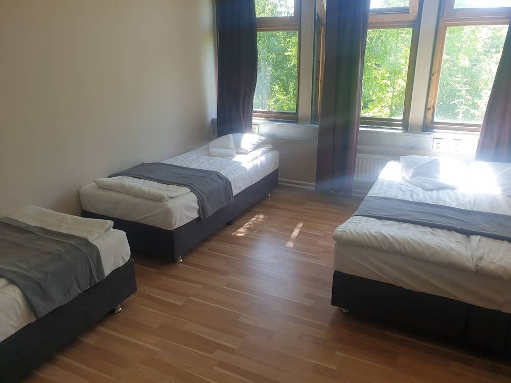 Hotel Apartment 24 2