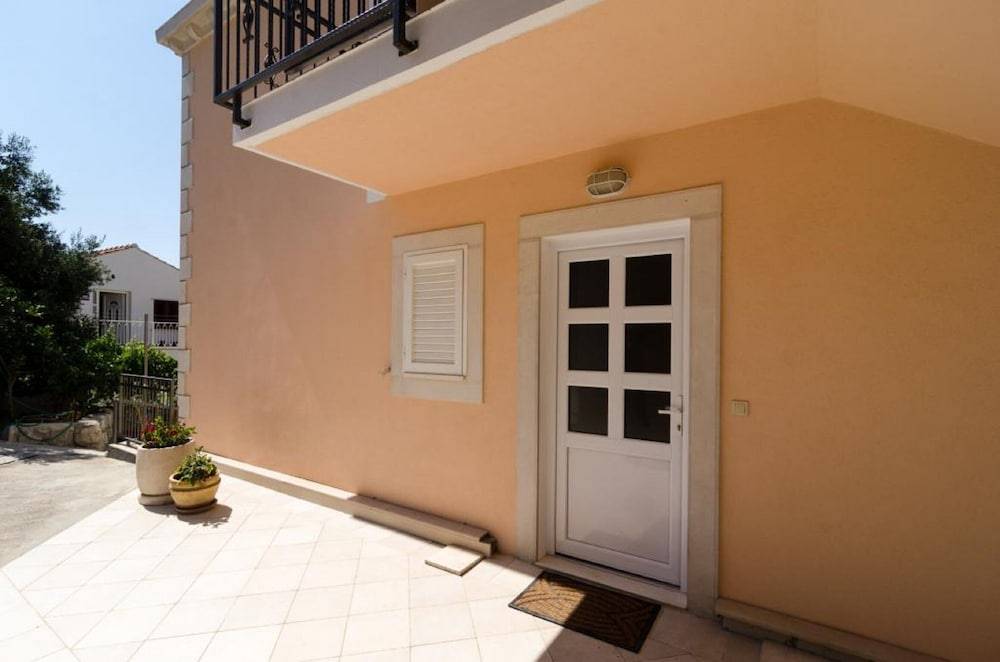 Apartment Marela 1