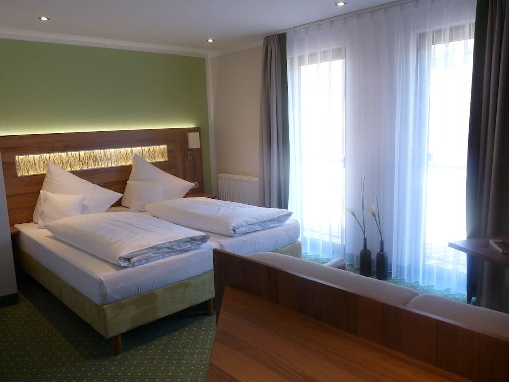 Hotel- Landgasthof Baumhof-Tenne 1