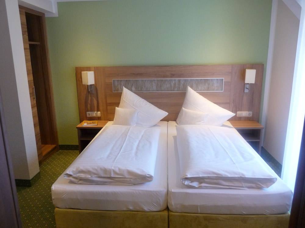 Hotel- Landgasthof Baumhof-Tenne 2