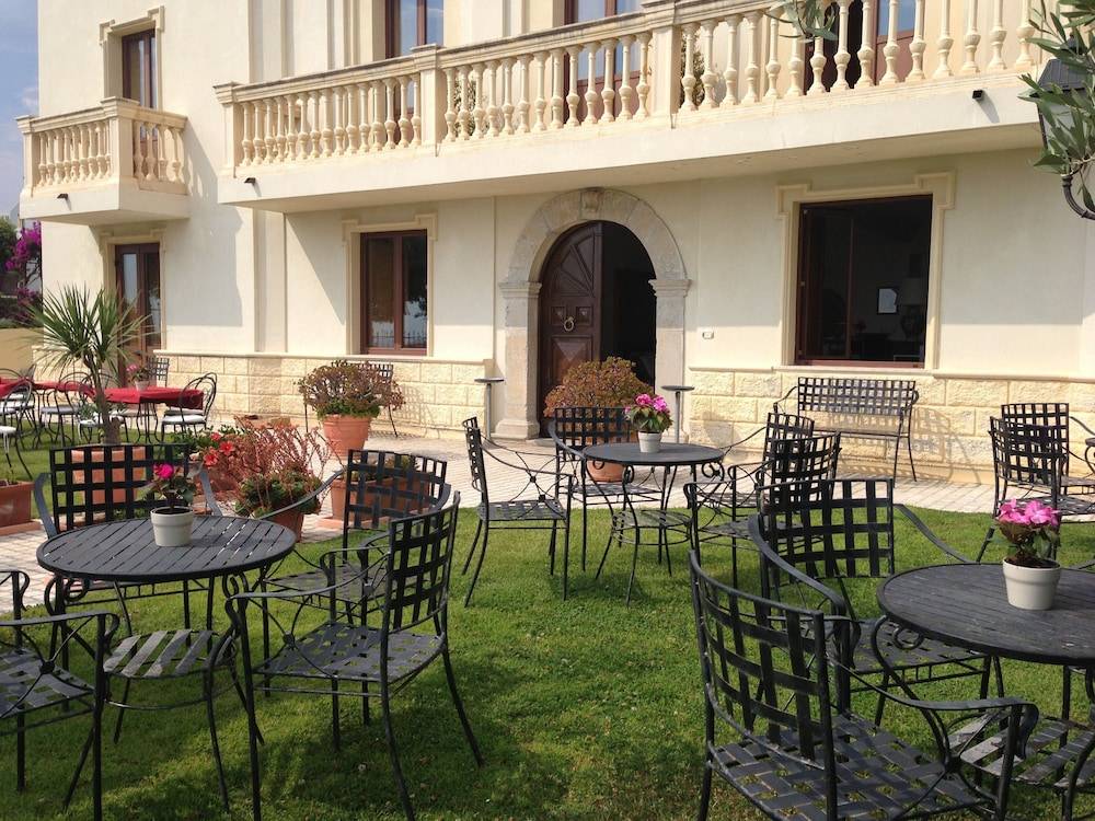 Hotel Villa Cerelis 1