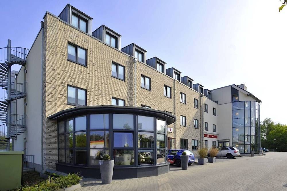 Hotel Quickborn & Gästehaus Hesse 1