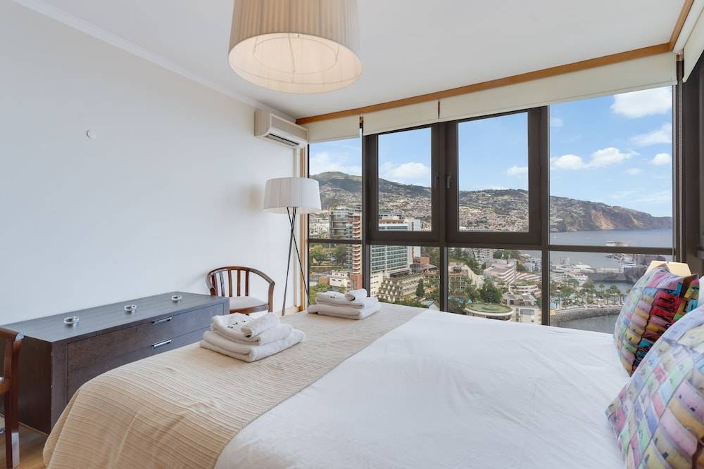 Funchal View Apt 905 Ocean & City Views 1