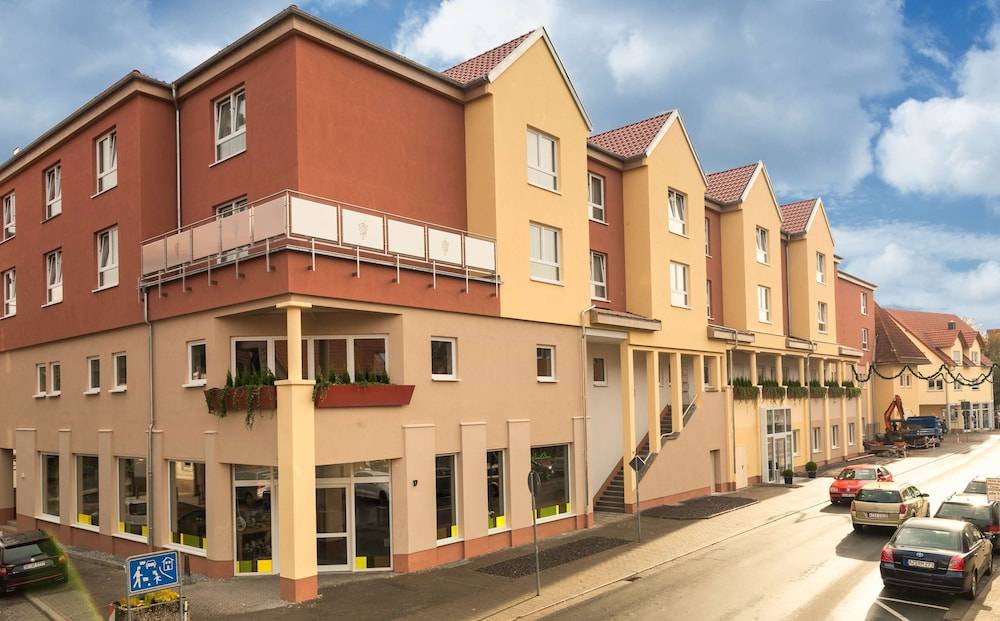 Weinhotel Kaisergarten 1