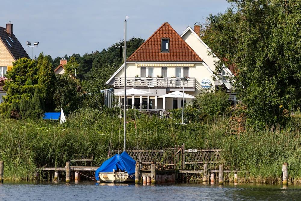 Hotel Am Fleesensee 1