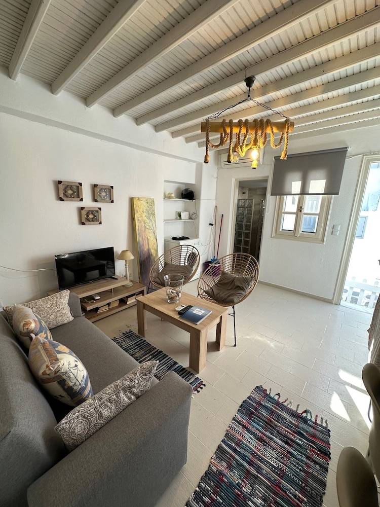 Myconian Avra Apartment 1
