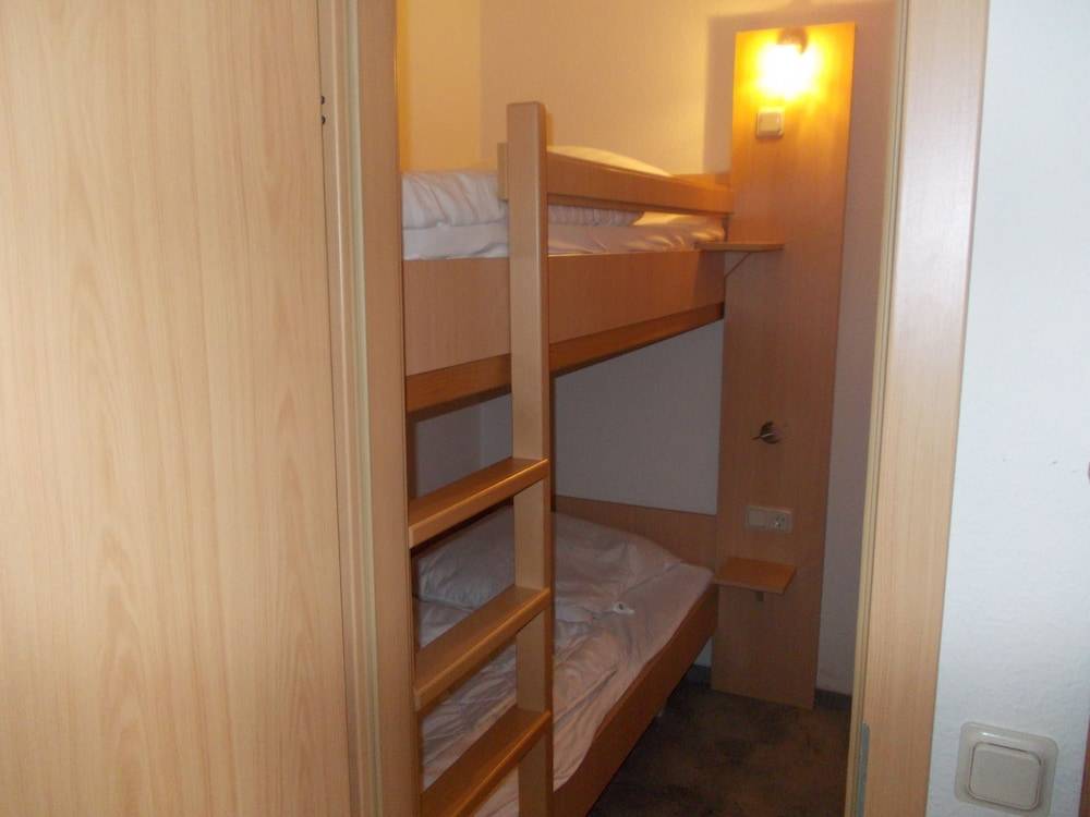 Apartmenthotel Hohegeiß Kasing MIT FREIEM WLAN und Schwimmbad 2