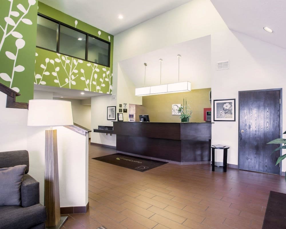 Sleep Inn Nashville North - Downtown Area 2
