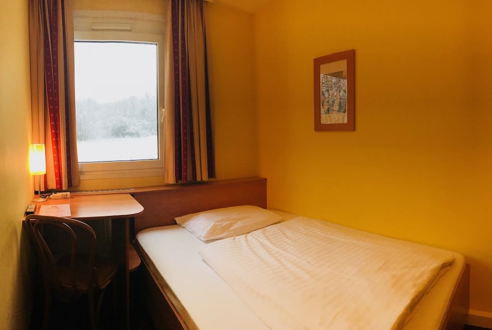 SLEEEP Hotel Sattledt 2