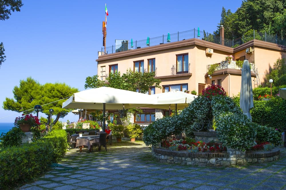 Hotel Internazionale 1
