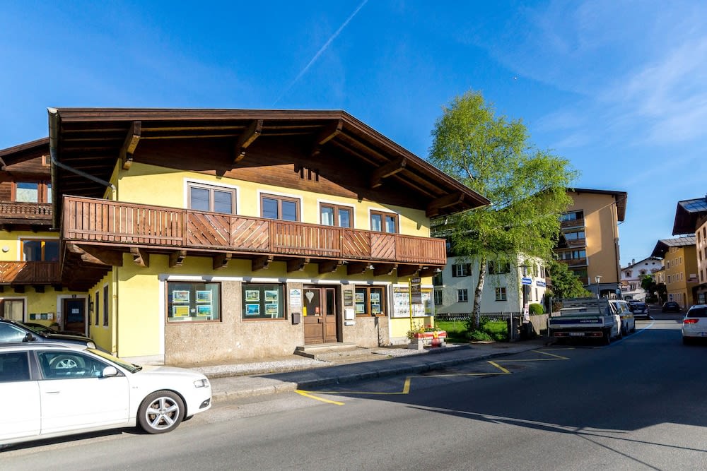 Ski-n-Lake City Apartments 1