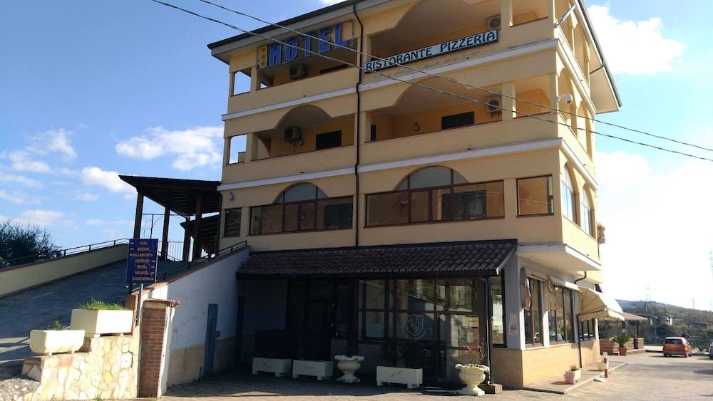Hotel La Falconara 1