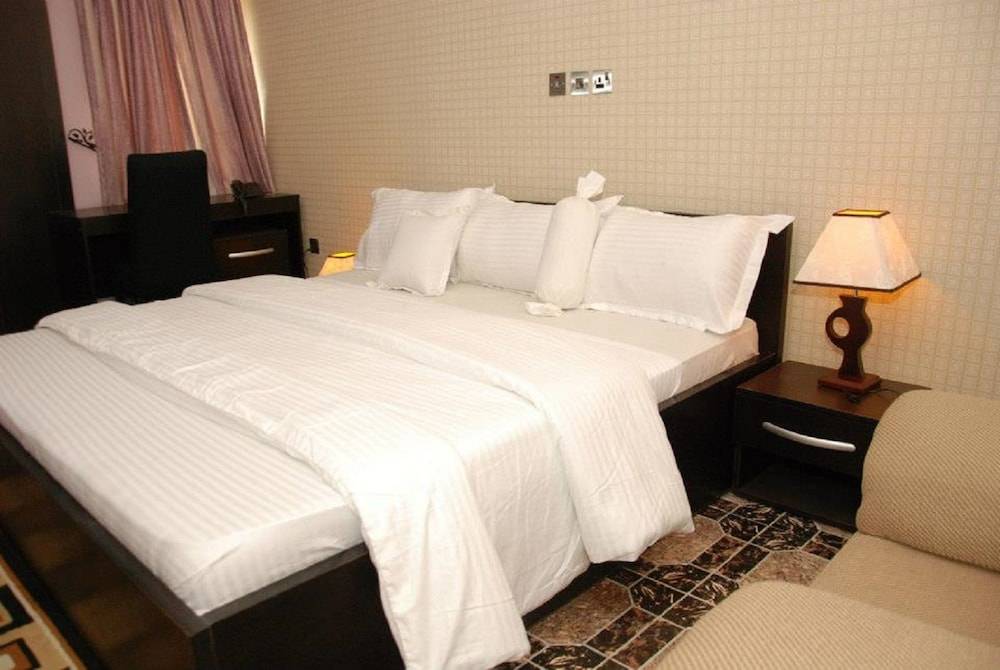 Amso International Hotel 2