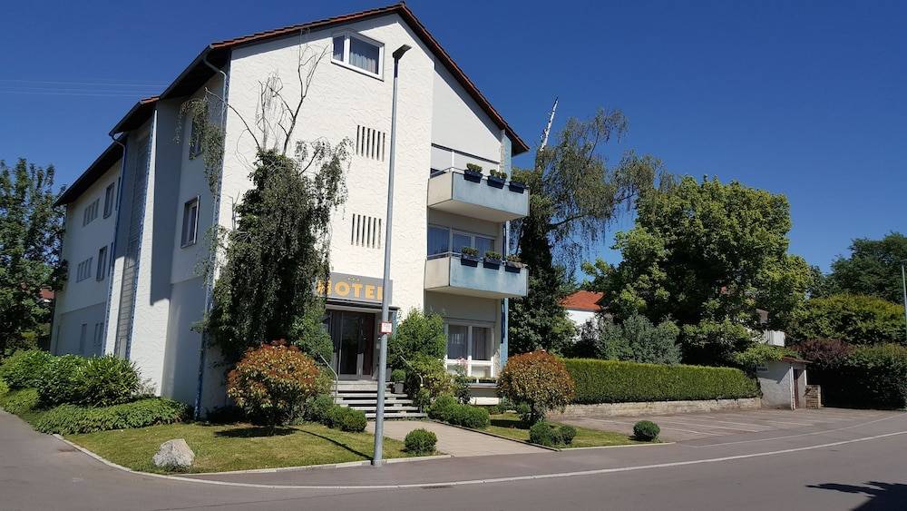 Hotel Garni Superior 1