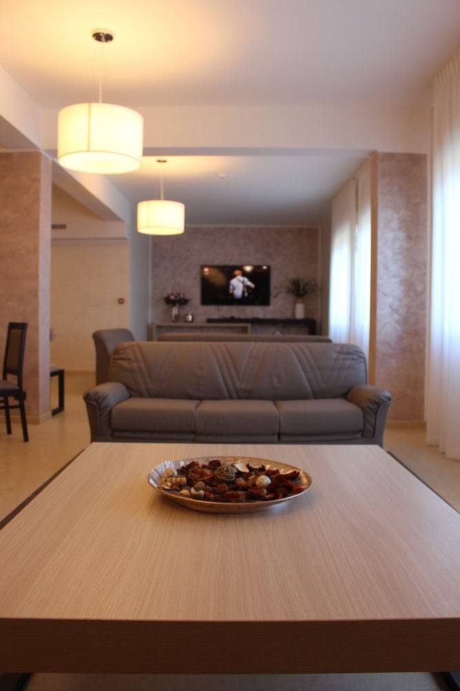 Miramare Scilla GYH Luxury 1